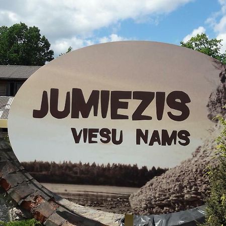 Guest House Jumiezis Pļaviņas Екстериор снимка